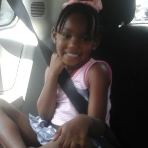 Meet your Posher, Eva